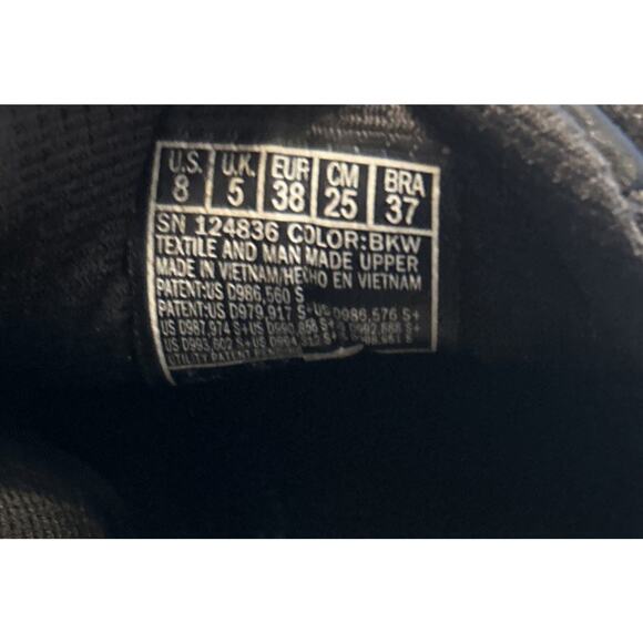 Skechers Women’s Shoes Size 8 Black GoWalk Slip Ins Memory Foam Comfort Running - Picture 9 of 9